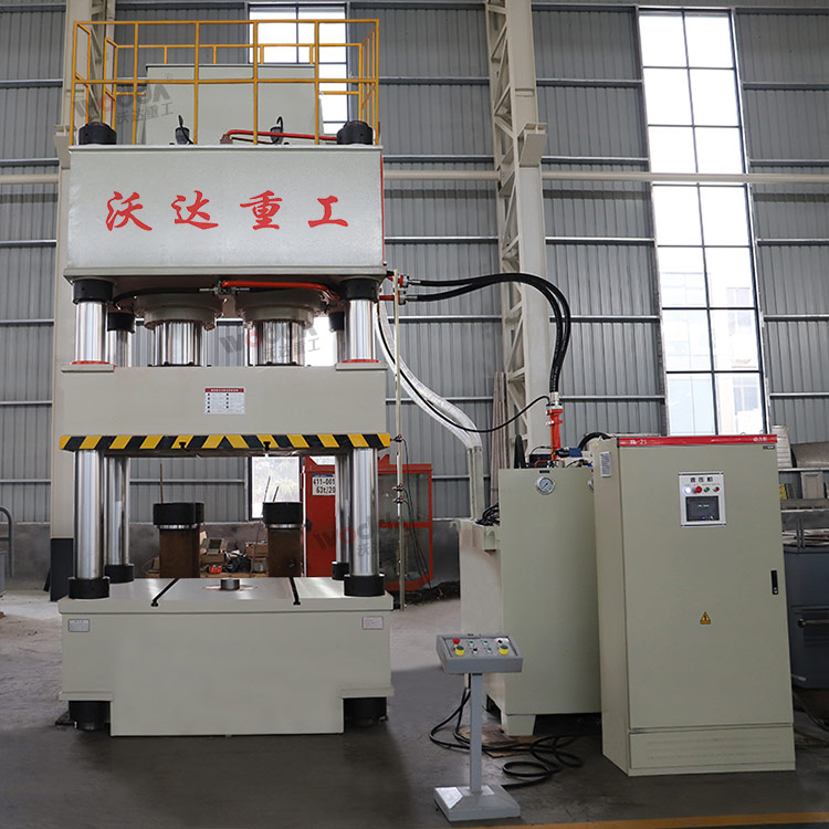 800噸拉伸機.jpg 800噸拉伸機.jpg